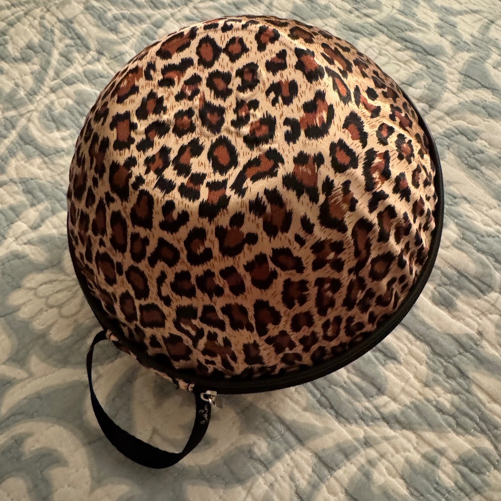 Cup Case Bra Holder